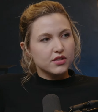 Taylor Tomlinson – Net Worth, After Midnight Host & Comedian, Wiki & Biography 2026