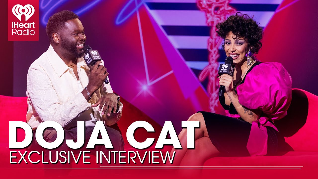 Doja Cat answering fan questions