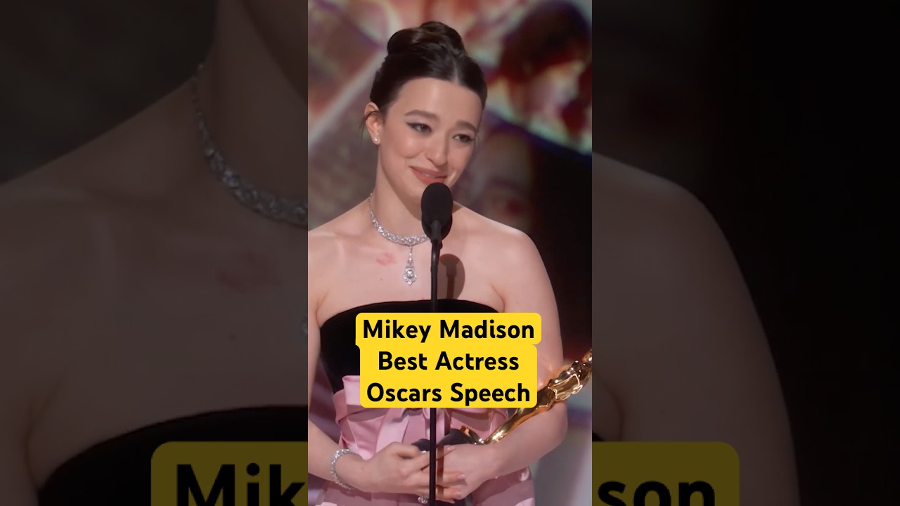 Mikey Madison in Nosferatu 2024 film by Robert Eggers