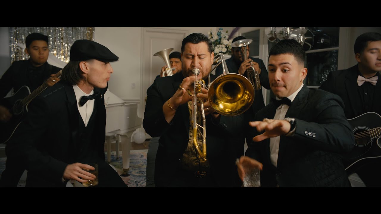 Peso Pluma and Eslabon Armado Ella Baila Sola official video