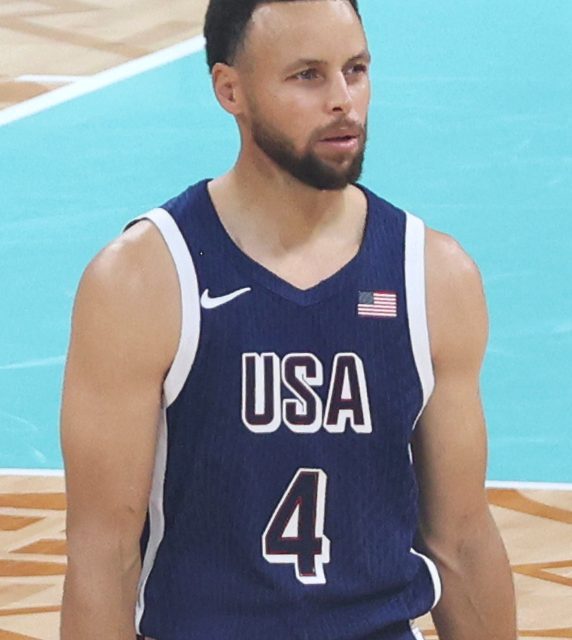 Stephen Curry Net Worth 2026: The $160M Basketball Empire