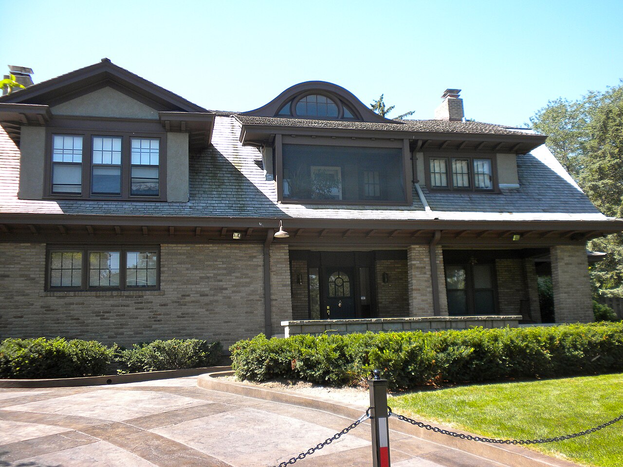 Warren Buffett home in Omaha Nebraska bought in 1958