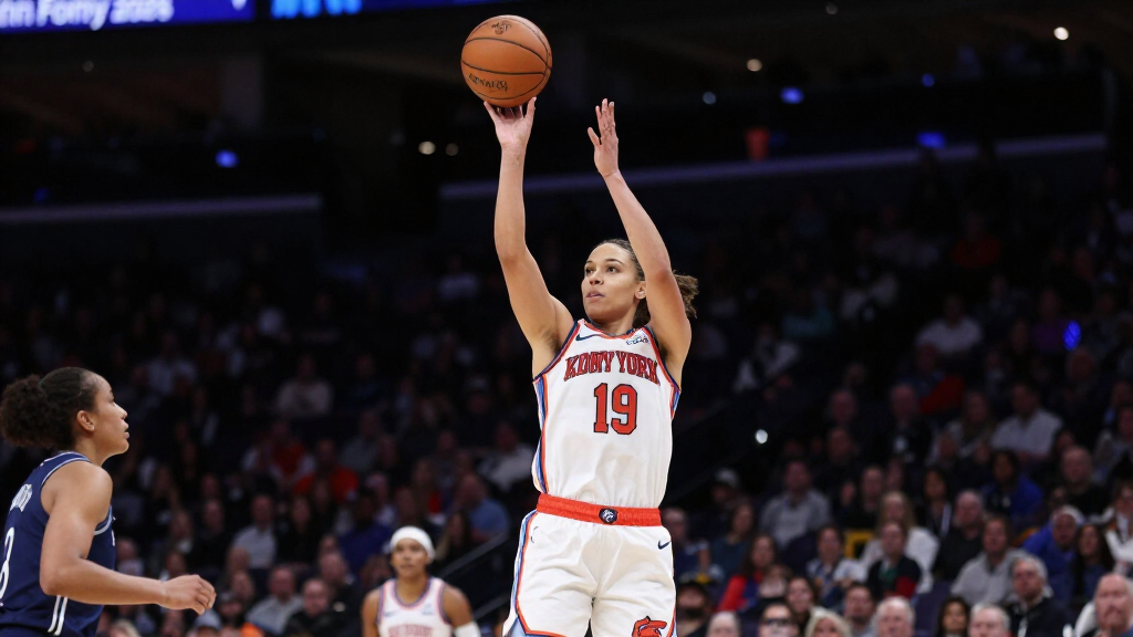Sabrina Ionescu shooting three-pointer for New York Liberty